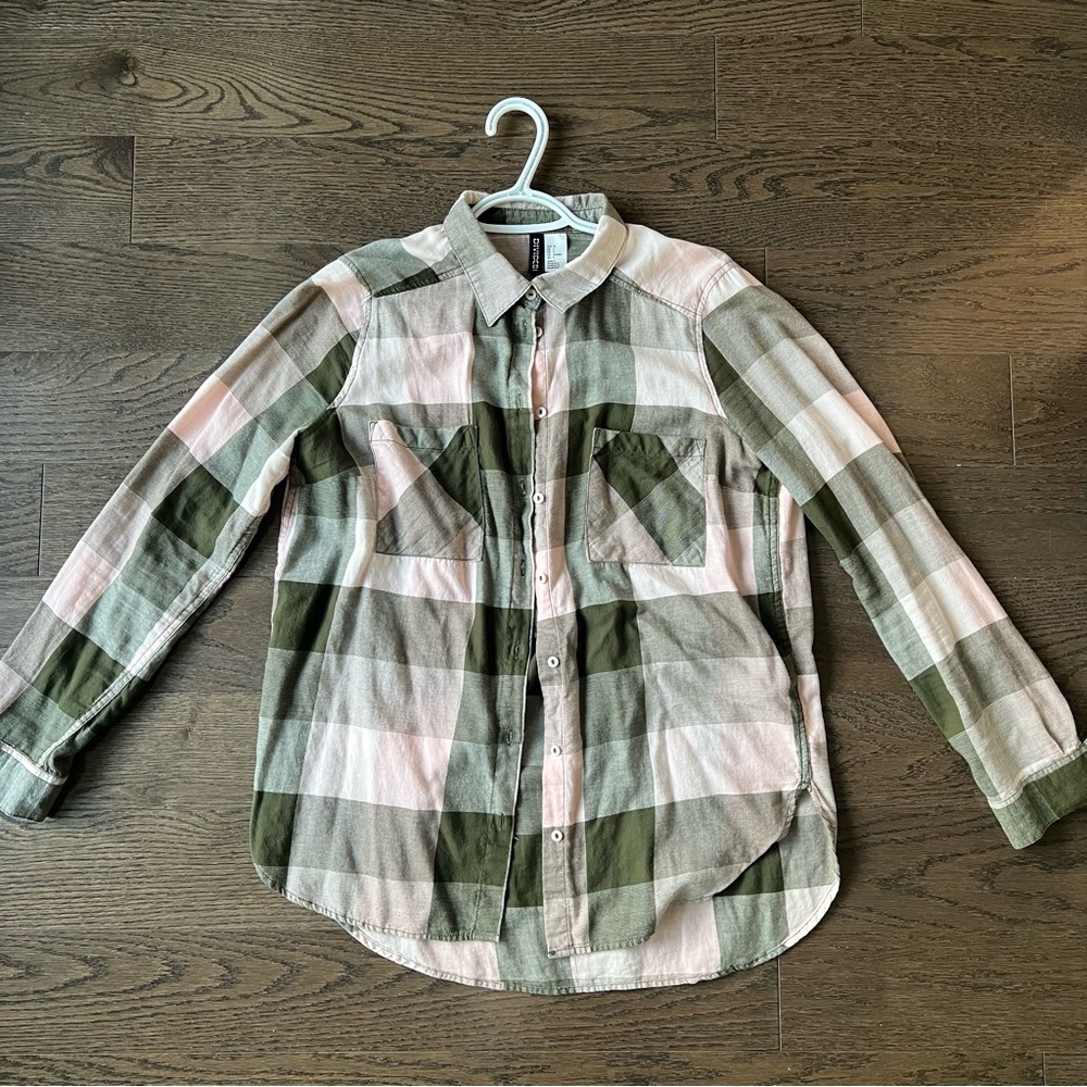 H&M plaid shirt
